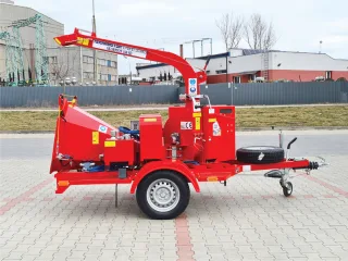 Jauns mobilais diska šķeldotājs. Ražība – līdz 12 m3/h. Stumbriem un zariem diametrā līdz 160 mm. Pieejami arī citi modeļi.