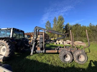 http://Pārdod%20Valmet%20Valtra%206600%201997.gada%20attēls