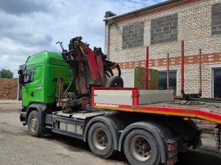 http://Scania%20R450%20image