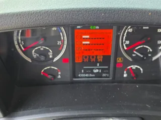 http://Scania%20R450%20image