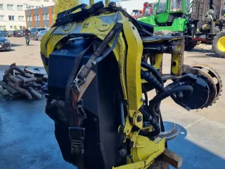 http://John%20Deere%20H480C%20attēls