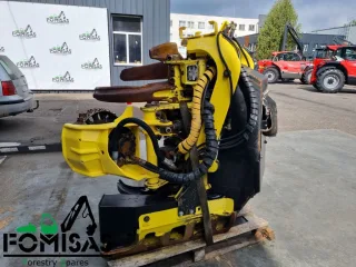 http://John%20Deere%20H414%20attēls