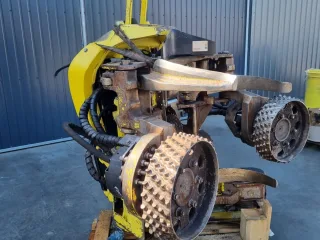 http://John%20Deere%20H480C%20attēls