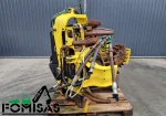 John Deere H413