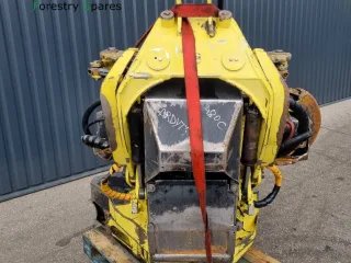 http://John%20Deere%20480C%20harvester%20galva%20detaļās%20attēls