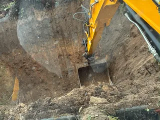 http://Ekskavatora%20pakalpojumi%20image