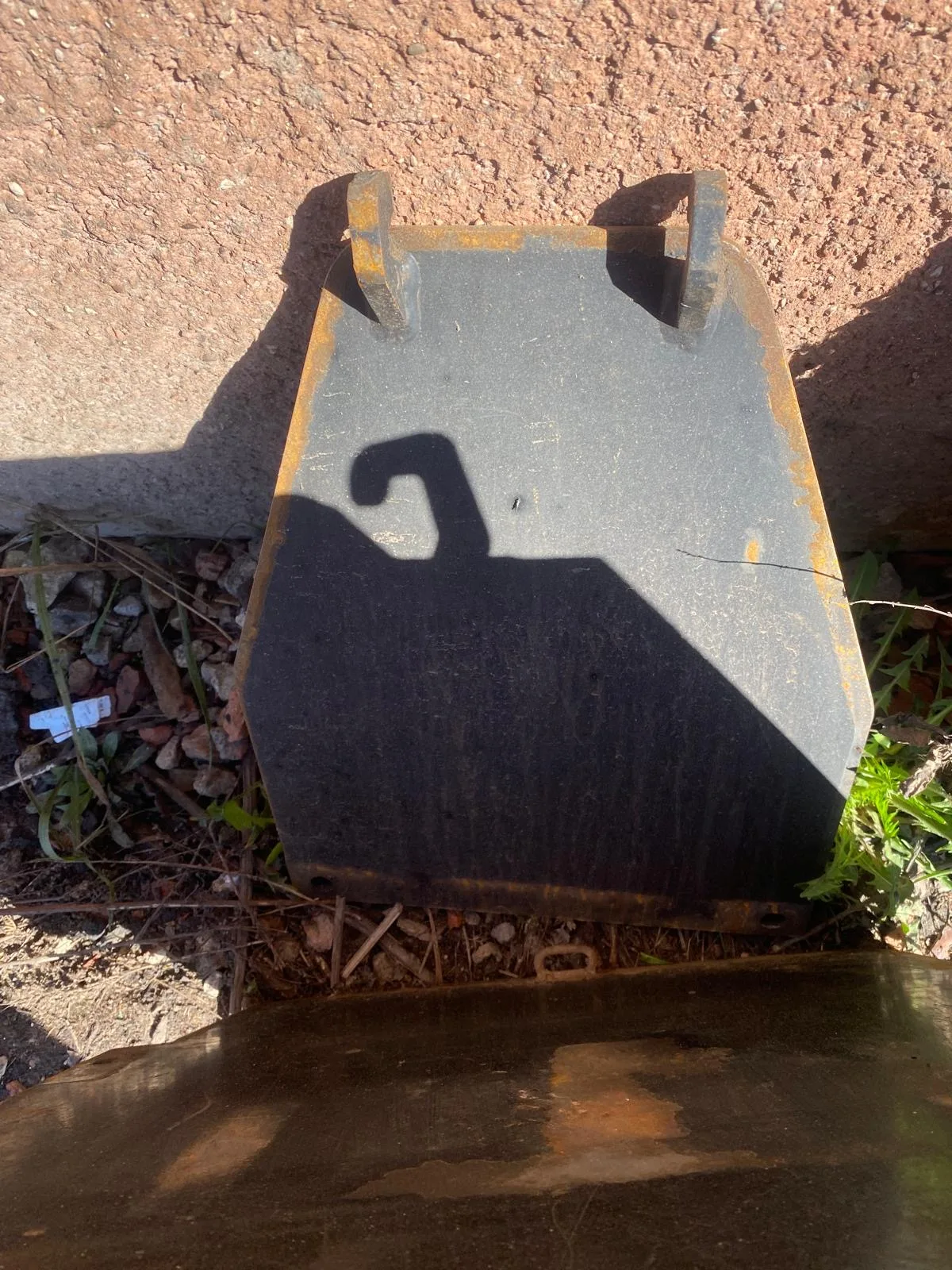http://Priekšējā%20tilta%20aizsarga%20bruņas%20810e%20John%20Deer%20image