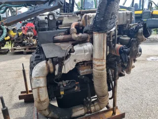 http://Ponsse%20Ergo%208W%20Engine%20Mercedes-Benz%20OM936LA.E5-4%20E9H01%20attēls