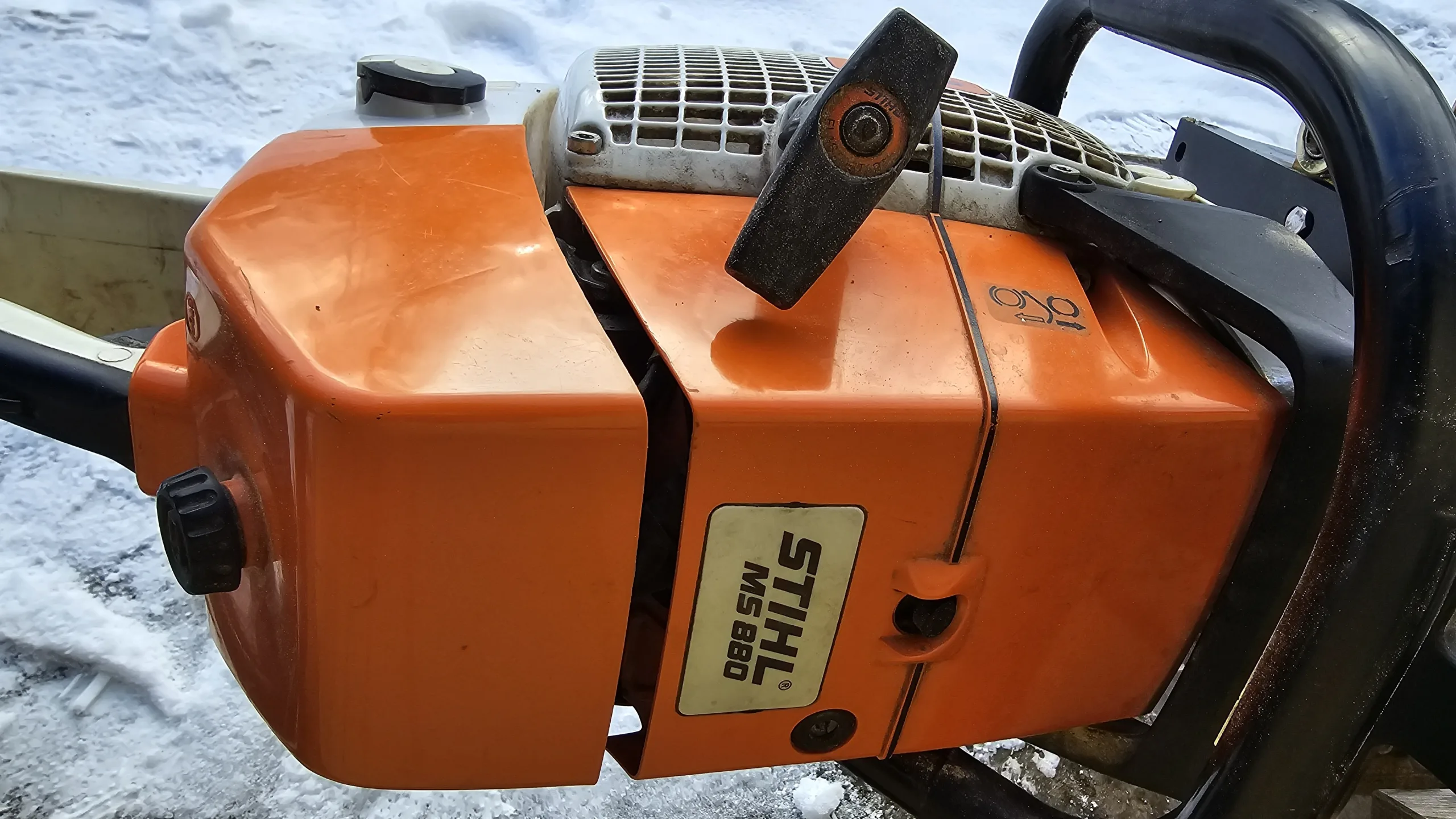 http://Stihl%20MS880%20+%20Panther%20šablons%20+%203%20sliedes%20+%204%20ķēdes%20attēls