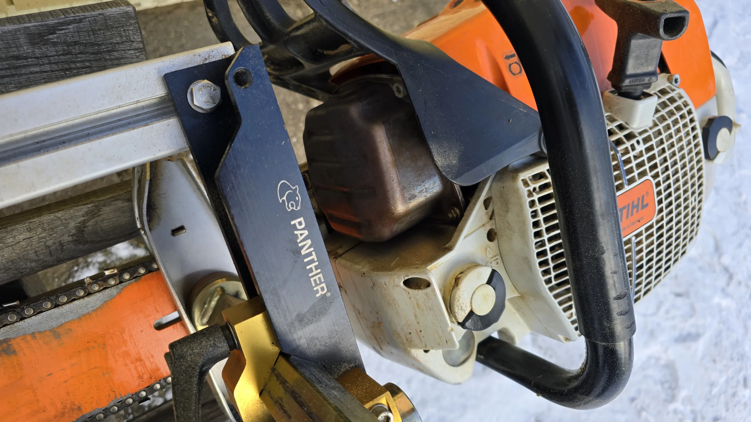 http://Stihl%20MS880%20+%20Panther%20šablons%20+%203%20sliedes%20+%204%20ķēdes%20attēls